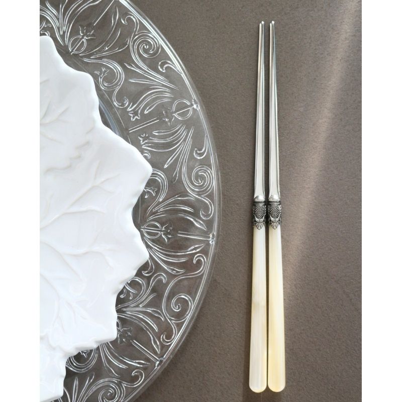 チョップスティックイスキア