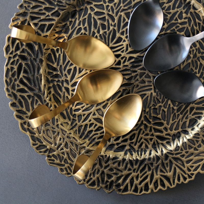 アンダーディッシュ ブラックゴールドツイグ