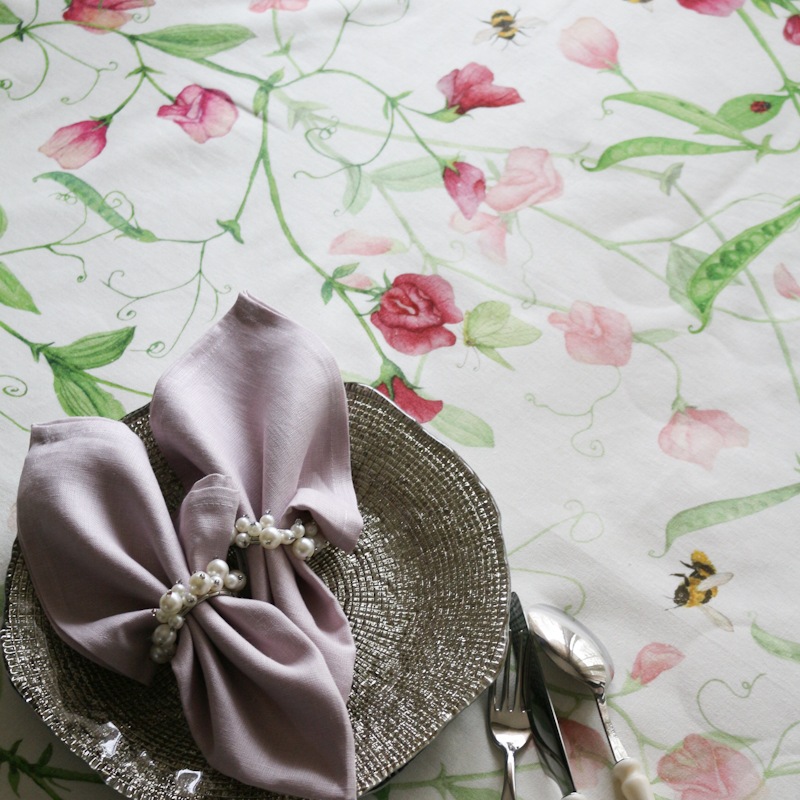 テーブルクロスプチポワ