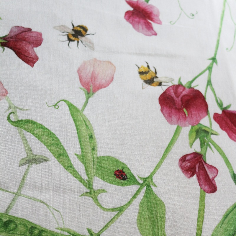 テーブルクロスプチポワ