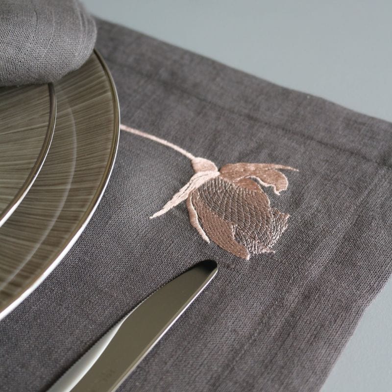 Cavalier】プレースマット 5枚【シルバープレート】優雅なチェイシング