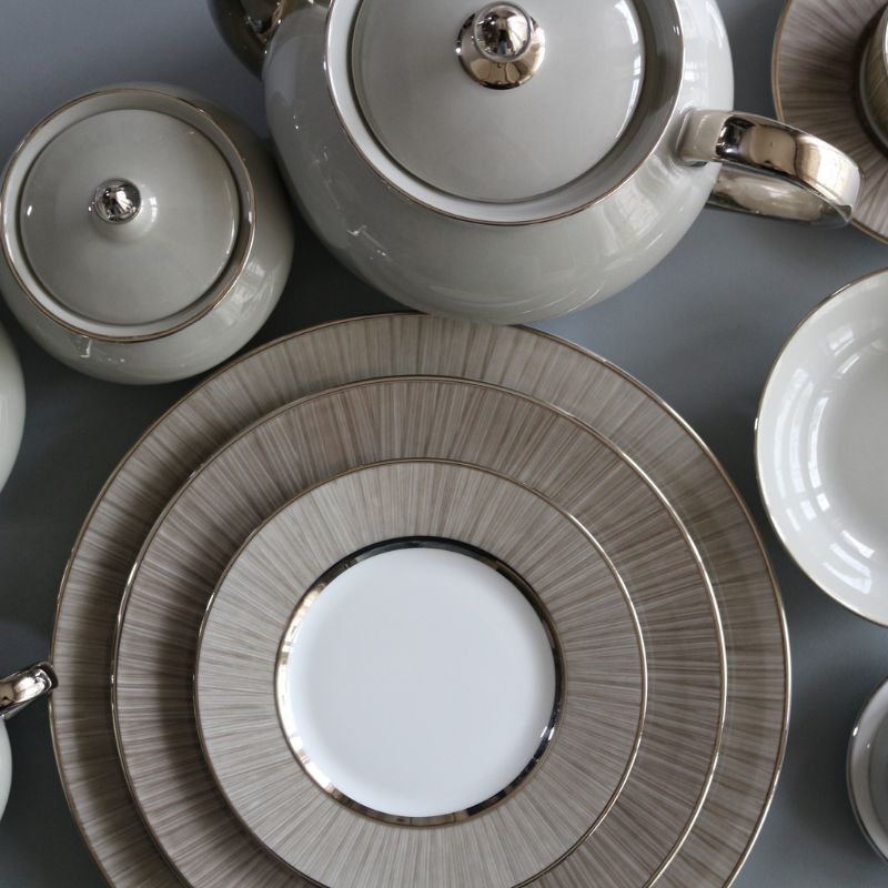 リモージュ クリーマー プラティンパールグレイ