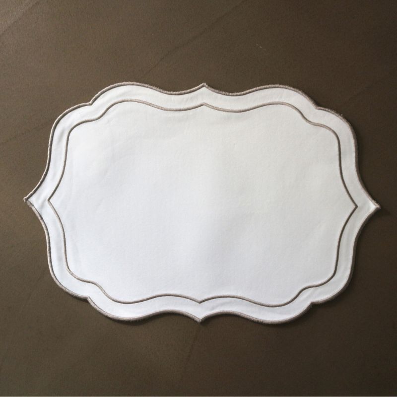 プレースマットスカラップ アルジャンテ