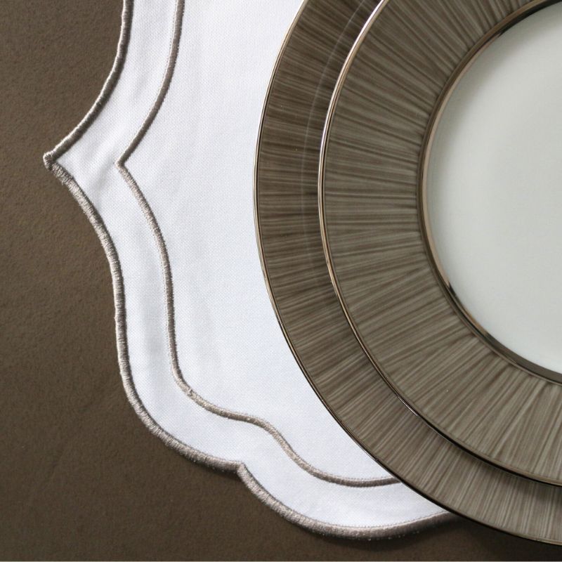 プレースマットスカラップ アルジャンテ