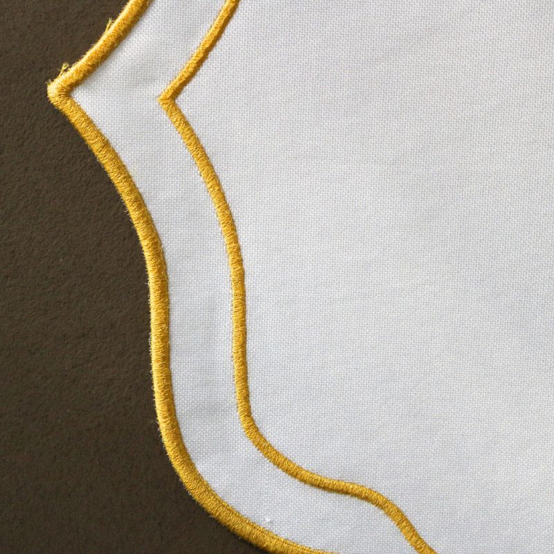 プレースマットスカラップ　ドレ