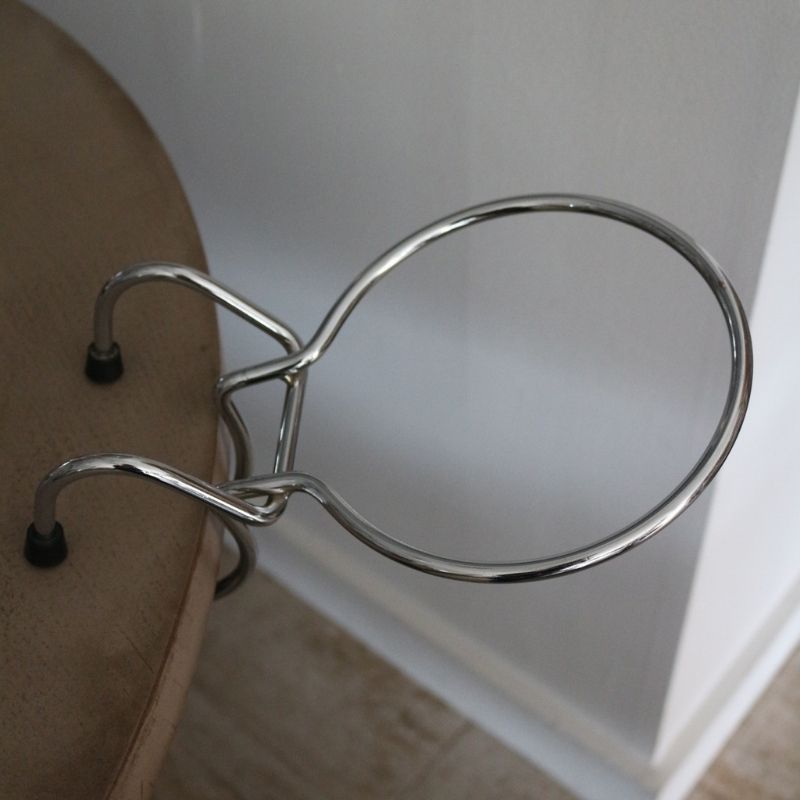 シャンパンクーラーホルダー