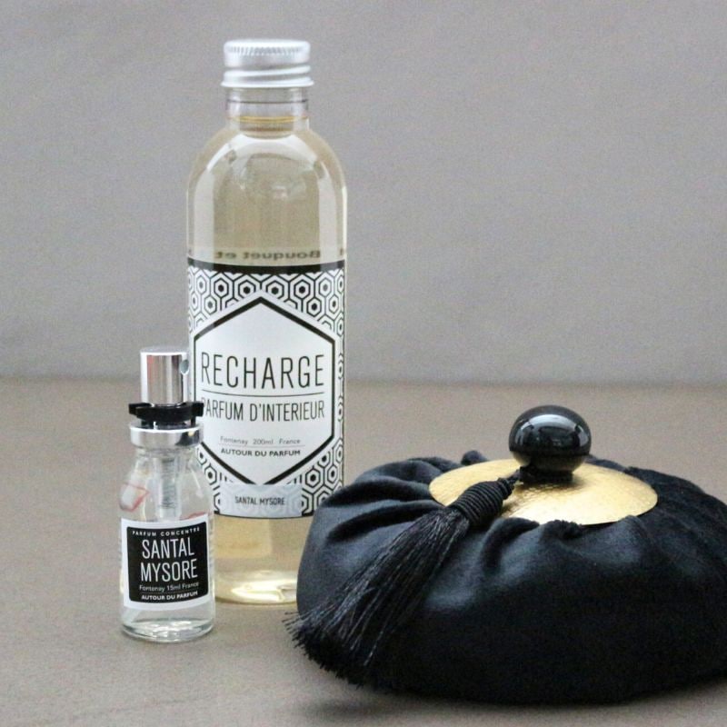 ポッシュパルファム【ノアール＆サンタル】  オリエンタルなサンタルノート