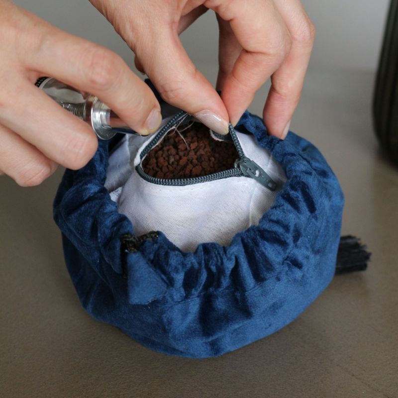 ポッシュパルファム【ノアール＆サンタル】  オリエンタルなサンタルノート