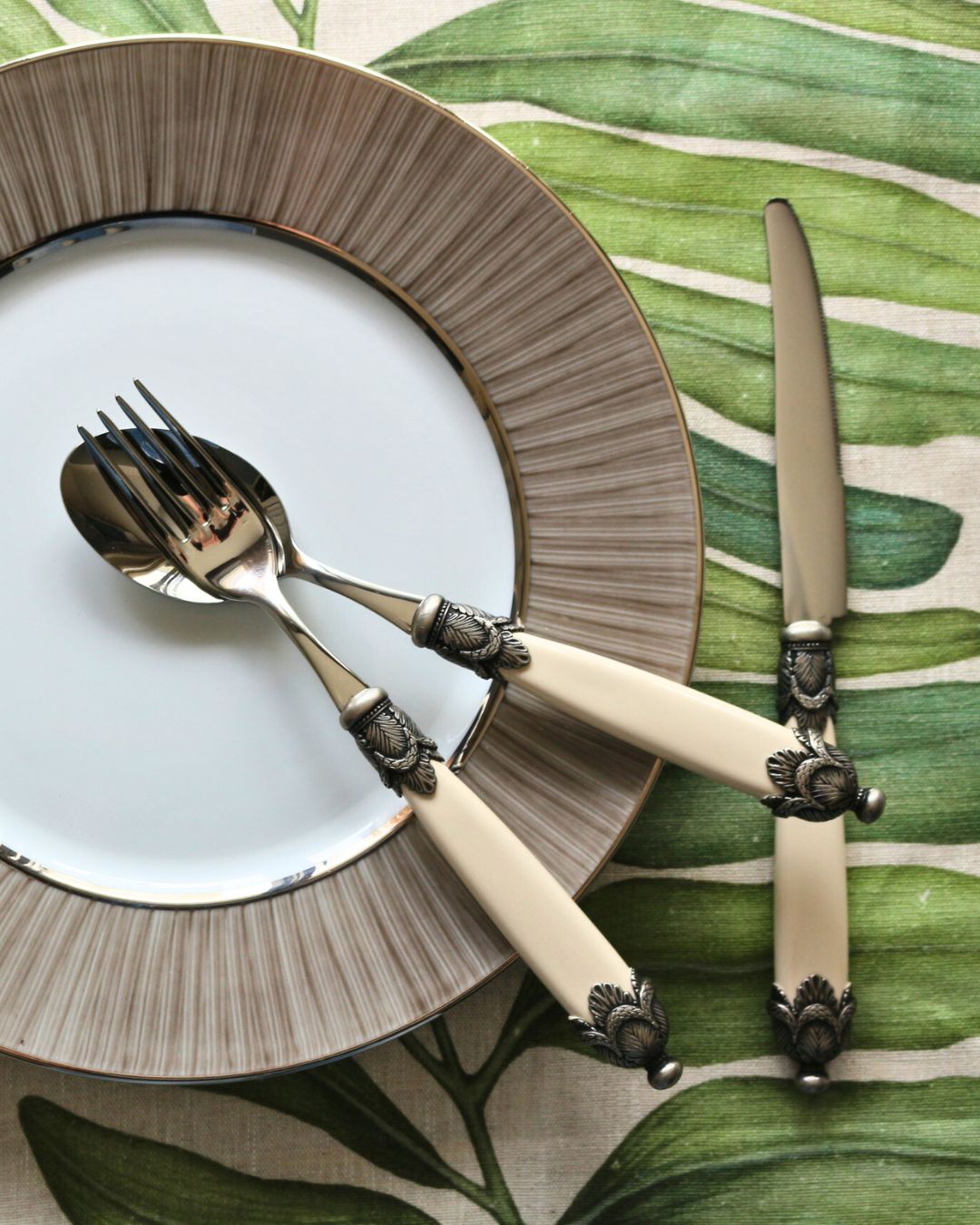 カトラリーメディシス　アイボリー