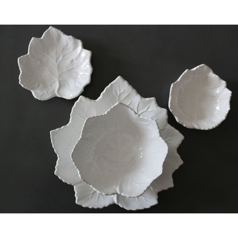 プチプレート フォイユヴィーニュPMφ14cm【ブラン】