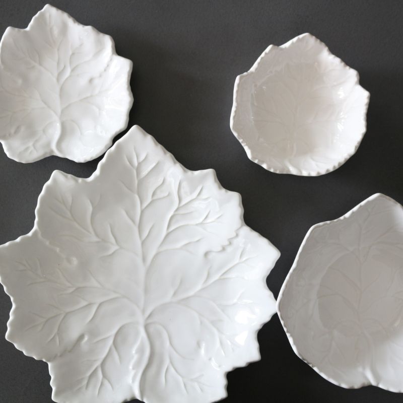 ディナープレート フォイユヴィーニュφ26cm 【ブラン】