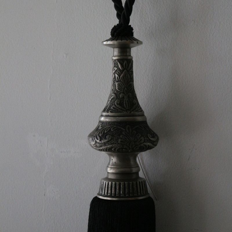 タッセルロングノアール125