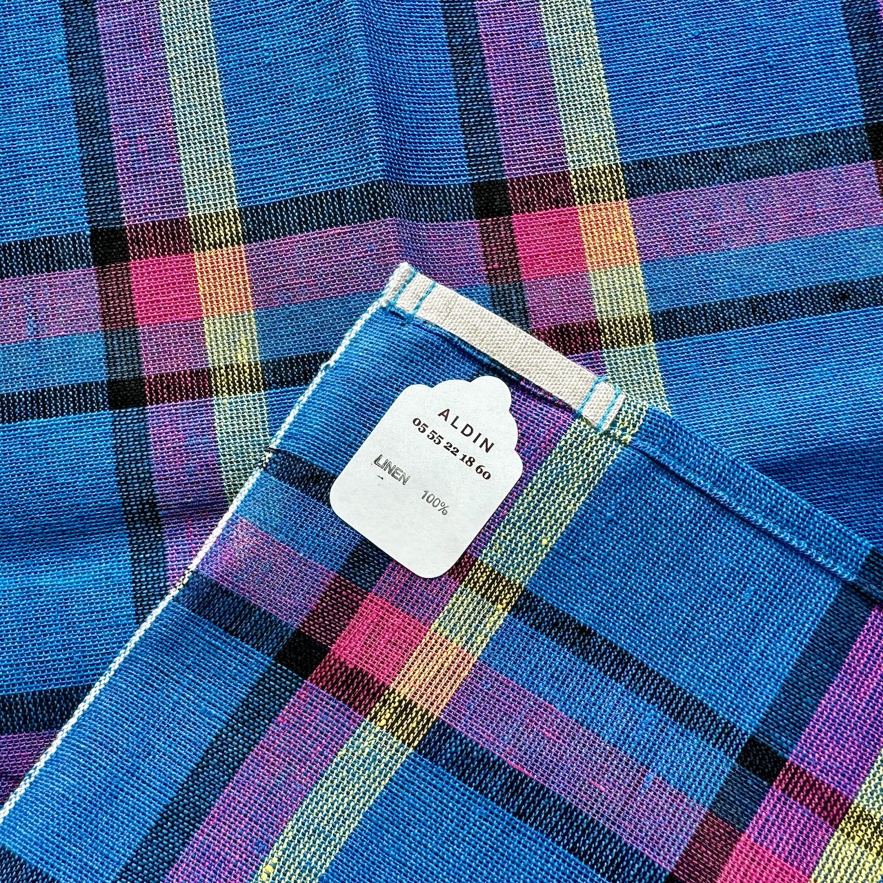 ワクワクする毎日！ALDIN マドラスチェッククロス