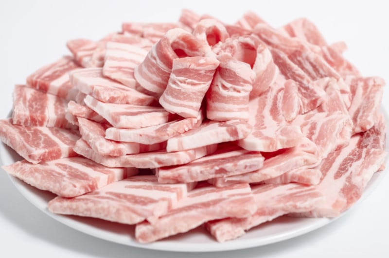 琉球長寿豚 バラ焼肉用 1kg（500g2個入 5～6人前）/豚肉専用オリジナルブレンド塩付き