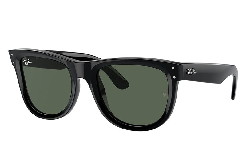 【近日削除予定】Ray-Ban Wayfarer サングラス ケース付 ORIGINAL WAYFARER @COLLECTION Sunglasses in Black and Blue
