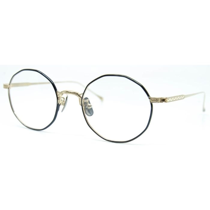 Leowl in eye Lo 01 1 49(726)