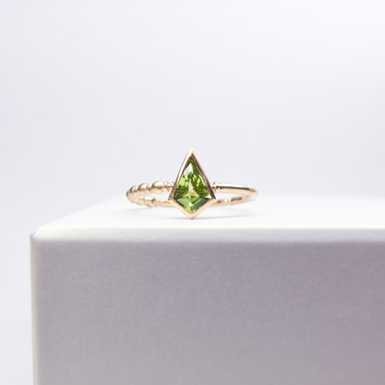 Ring | me.ieオンラインショップ