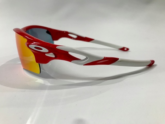 OAKLY RADARLOCK PATH /infrd white+red irid | シューティング