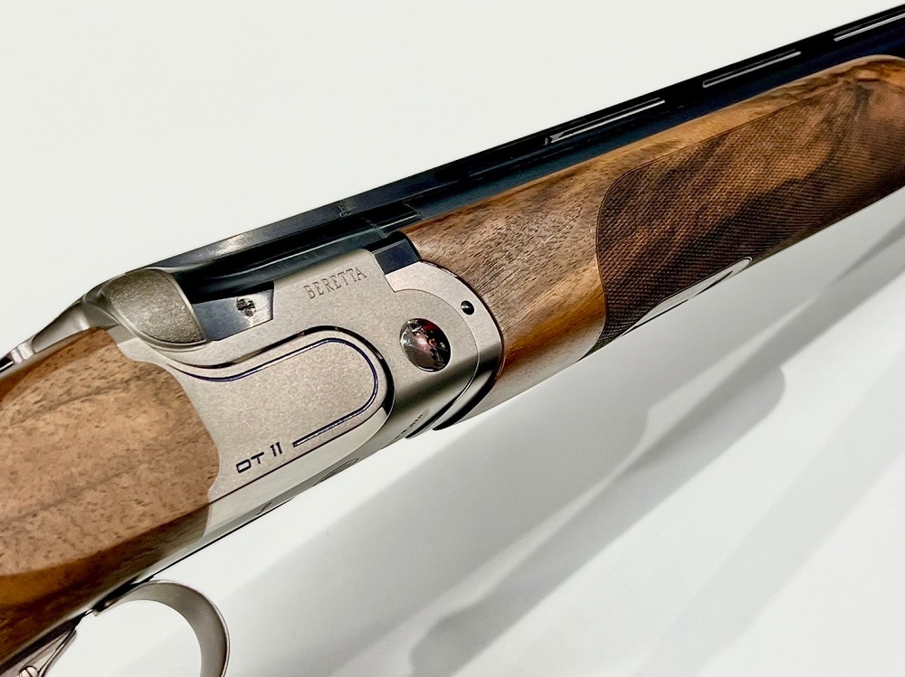 ベレッタDT11 ワンオフ銃床 サービス／製品一覧 - (有)サツマ火薬銃砲販売所