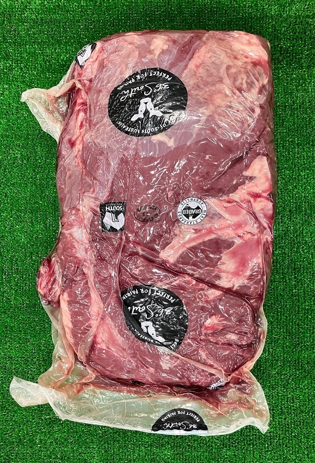 豪州産チャックアイロール(肩ロース)【2,200円/㎏(税抜)】【 ケース販売（不定貫）】【 約20㎏（2～3本）】