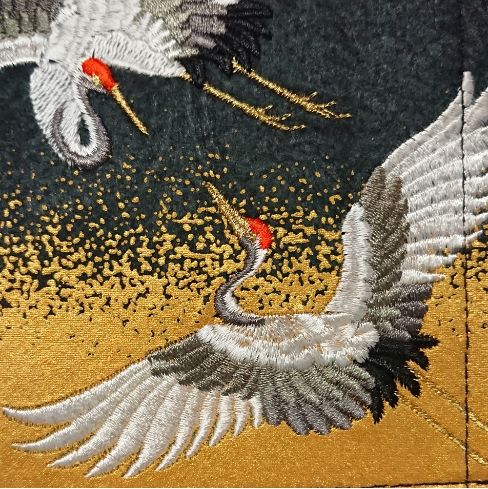 命名旗 立湧紋に双鶴 135×400 黒