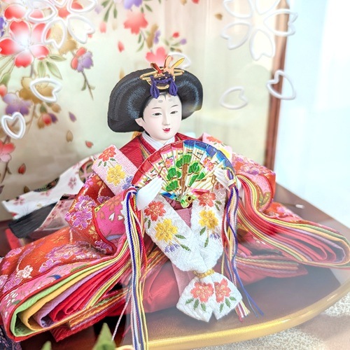 ケース入り雛人形　小三五親王飾りNo.9 LED屏風付　新美桜