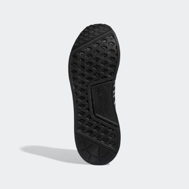 NMD_R1 V2   lkr79　コアブラック×クラウドホワイト×コアブラック　