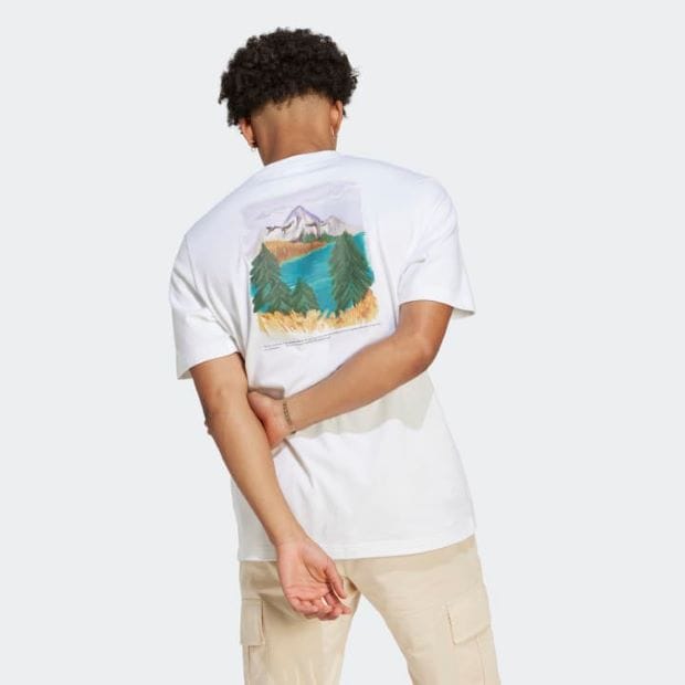アディダス アドベンチャー  Tシャツ　ホワイト
