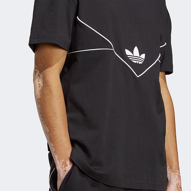 アディカラー シーズナル アクティブ Tシャツ ブラック｜すべての商品