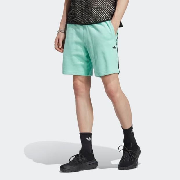 アディカラー シーズナル アーカイブ ショーツ　イージーグリーン