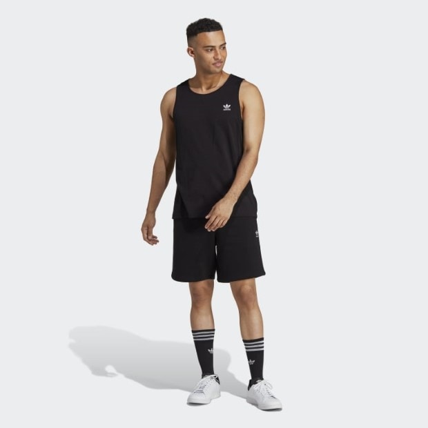 adidas Originals エッセンシャル トレフォイル ショーツ 送関込 トレフォイル エッセンシャルズ ショーツ ブラック |アパレル