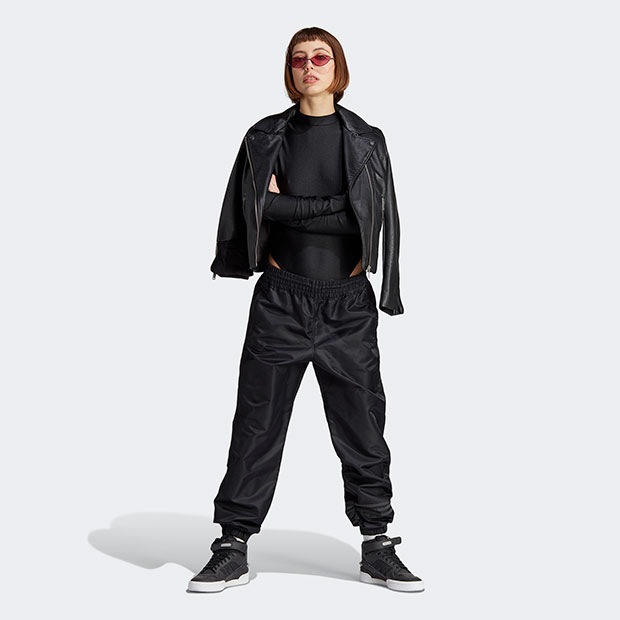 RNAウーブントラックパンツ 美品 セール】PUMA プーマ ユニセックス T7 オーバーサーイズ