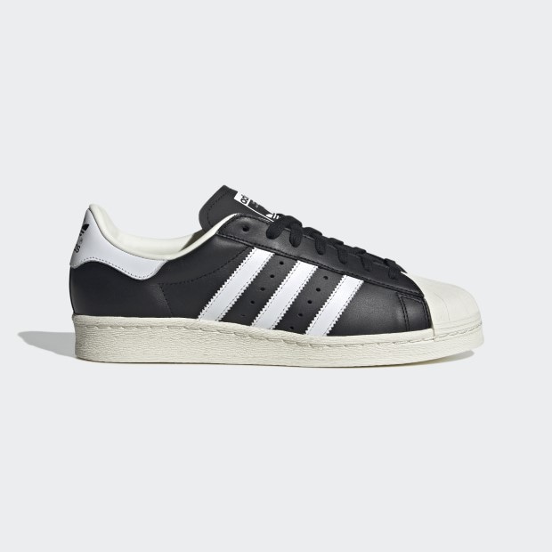 adidas スーパースター ホワイト/ブラック adidas SUPERSTAR 82 CBLACK/FTWWHT/OWHITE（アディダス