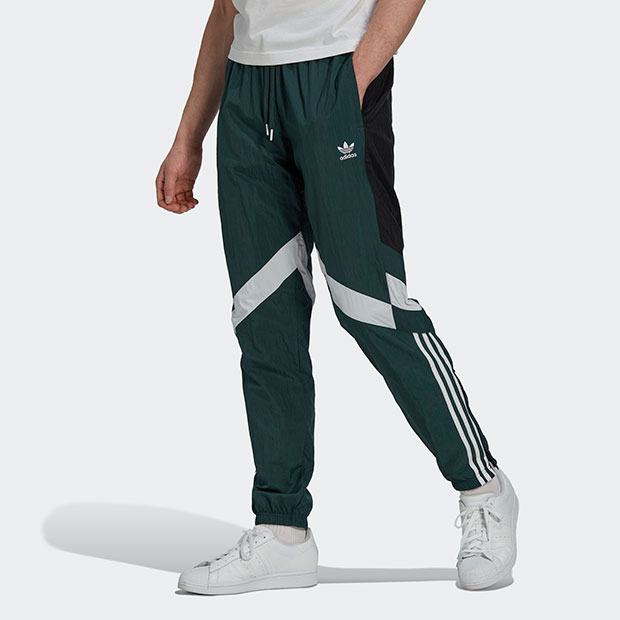 adidas Rekive ナイロントラックパンツ アディダス アディダス REKIVE トラックパンツ（ジャージ） ミネラル