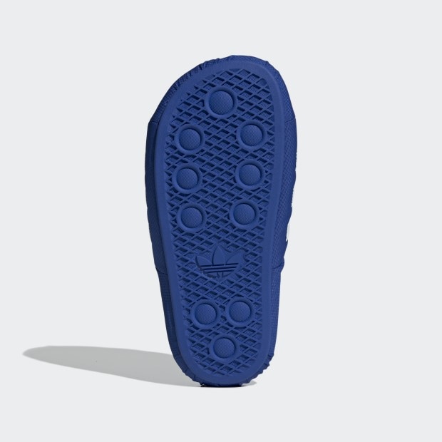 アディレッタ 24 ADILETTE 24 niw85　チームロイヤルブルー×フットウェアホワイト　