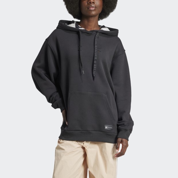 XQST フード付きパーカー 黒 スパンコール styles（スタイルス）の「NINJA スパンコールパーカー（パーカー