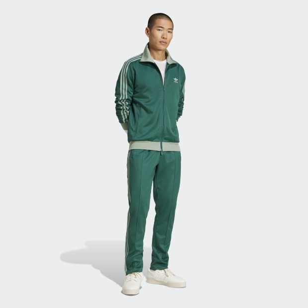 美品✨　アディダスオリジナルス　ベッケンバウワー　くすみグリーン　トラックパンツ adidas スウェットパンツ ジャージ ベッケンバウアートラック