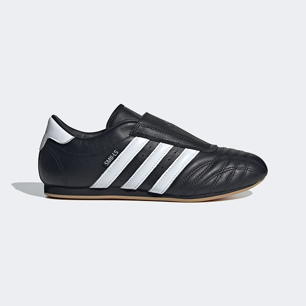 adidas テコンドーメイスニーカー の ホワイト | LN-CC®