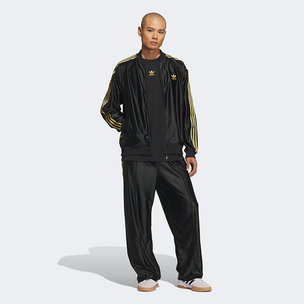 adidas W SST トラックトップ IJ5021 BLACK adidas（アディダス）の「adidas アディダス W SST TRACKTOP