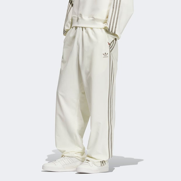 【希少】トラックパンツ　アイボリーS ／アディダスオリジナルス トラックパンツ アイボリー ｜アパレル,パンツ｜meister kobe