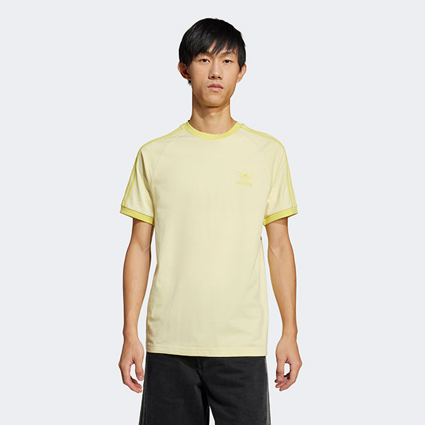 A3 ブルライ　Tシャツ　希少　夏組Ver.（イエロー） A3 ブルライ Tシャツ 希少 夏組Ver.（イエロー） - メルカリ
