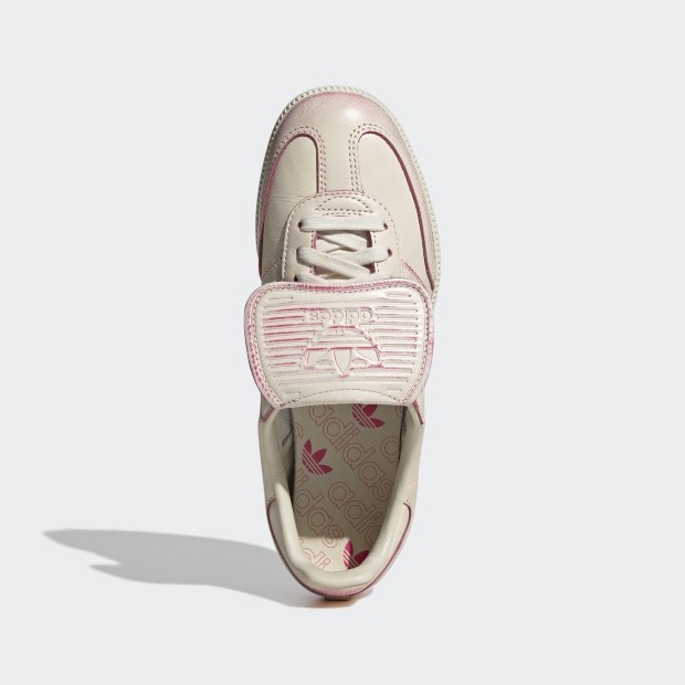 靴 ADIDAS SAMBA LT W CREAM WHITE PINK Cream Sports shoes `SAMBA LT W` ADIDAS Originals - Vitkac AS