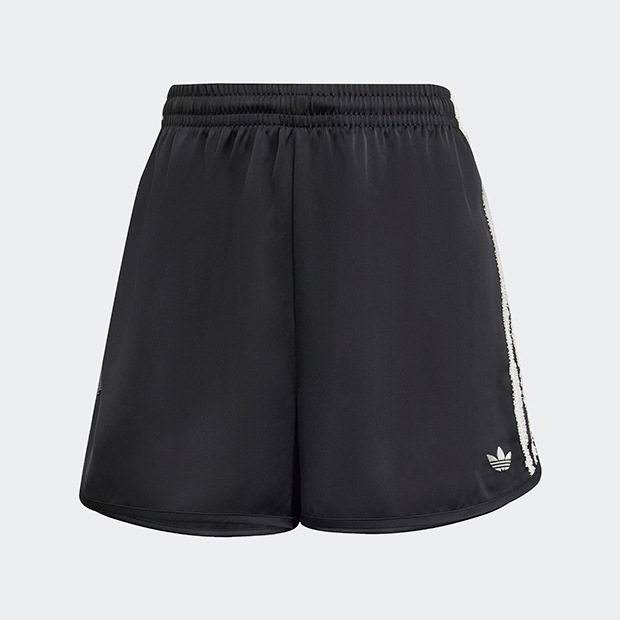 【関税・送料込み】adidas ラッフルスリーストライプス ショーツ レディース ADIDAS ORIGINALS サテン ショーツ ラッフル スリー
