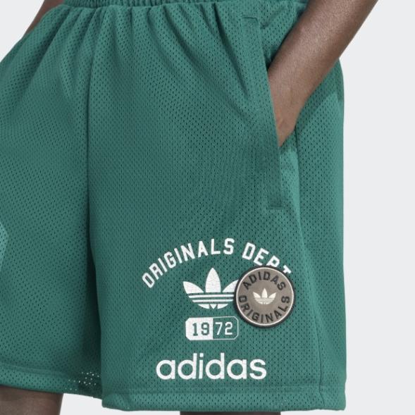 ADIDAS ORIGINALS デプト グラフィック メッシュ ショーツ グリーン