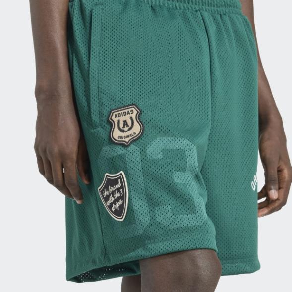 ADIDAS ORIGINALS デプト グラフィック メッシュ ショーツ グリーン