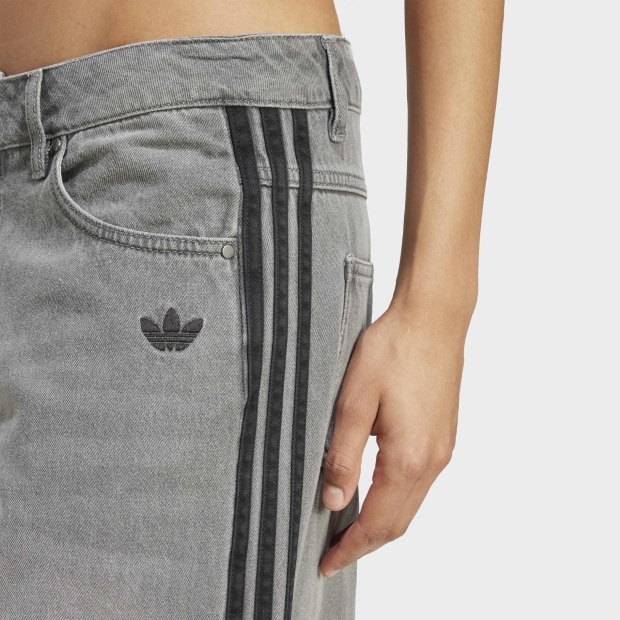 レディース アディカラー デニム ADILENIUM パンツ ウォッシュドグレー