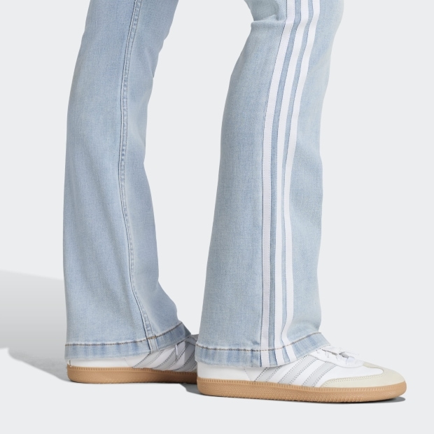 レディース アディレニウム シーズン 4 チームガイスト スリム LR デニムパンツ　ライトブルー　