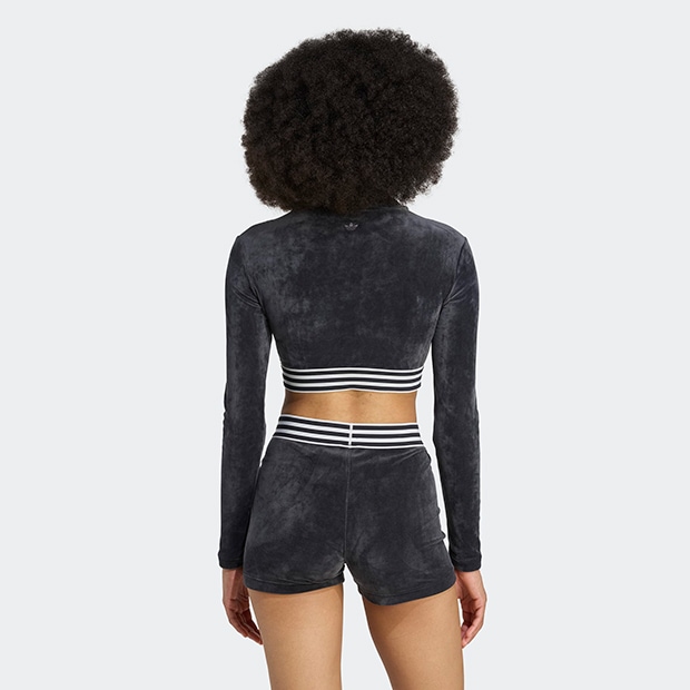 レディース ウィンターライズド 長袖クロップTシャツ ブラック