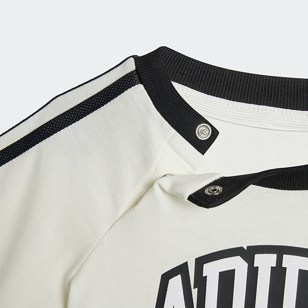 ジュニア ベビー ディズニー ショーツ・半袖Tシャツセット　オフホワイト　