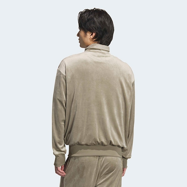アディカラー FB TT ベロア トラックトップ（ジャージ） クレイ